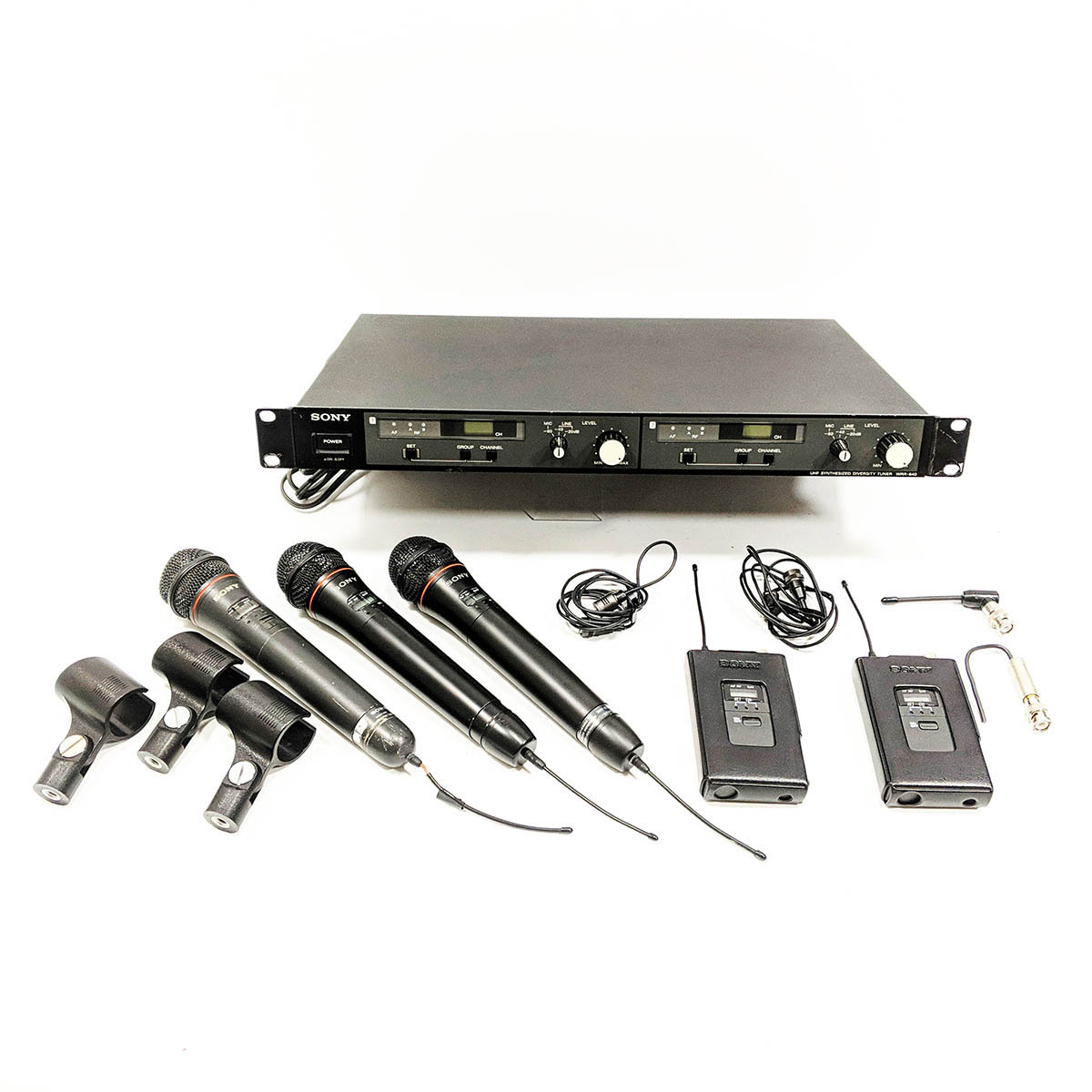 配信機器・PA機器・レコーディング機器 SONY UHF SYNTHESIZED TUNER