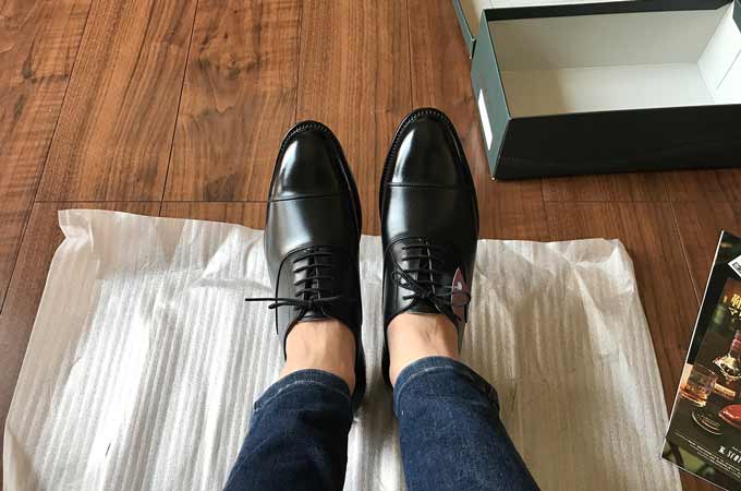 スコッチグレインの匠のド定番・黒のストレートチップを購入したのでご