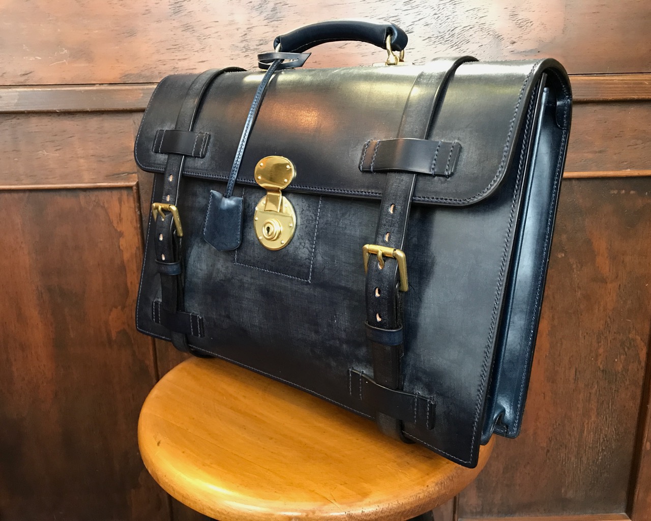 ブライドルレザーのブリーフケース | くさかカバン店