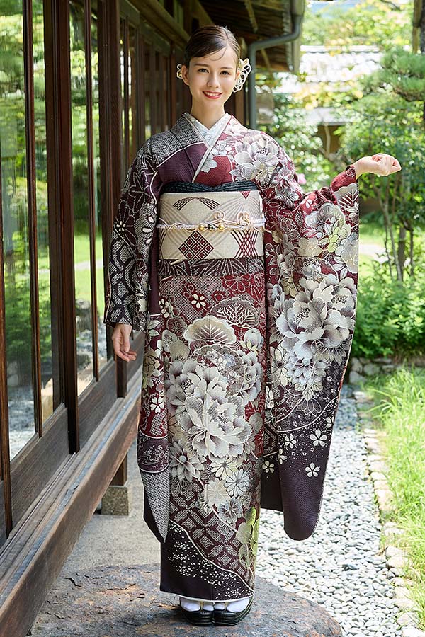 赤の振袖一覧 | 振袖コレクション | 振袖・着物の専門店もなみ