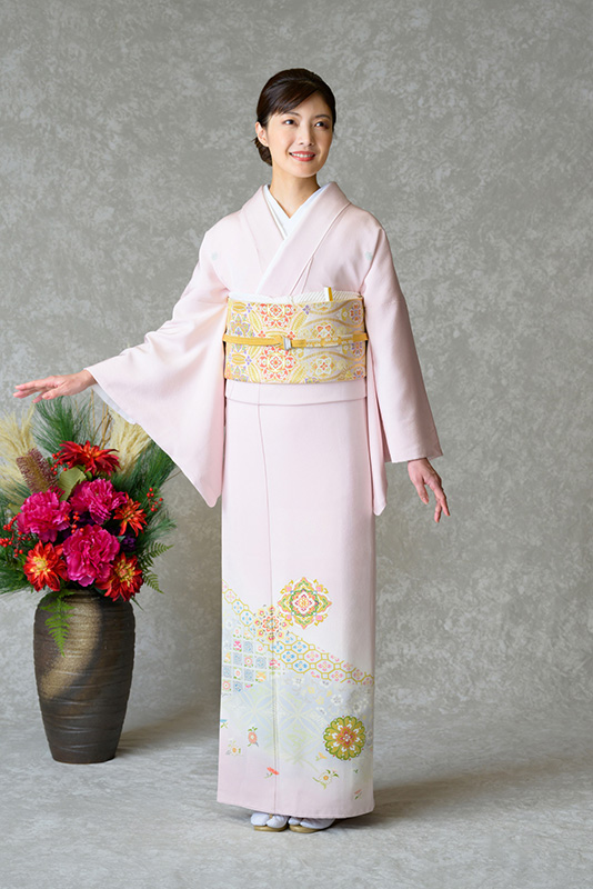 色留袖レンタル フルセット ピンク 七宝 花文様（五つ紋）｜京都