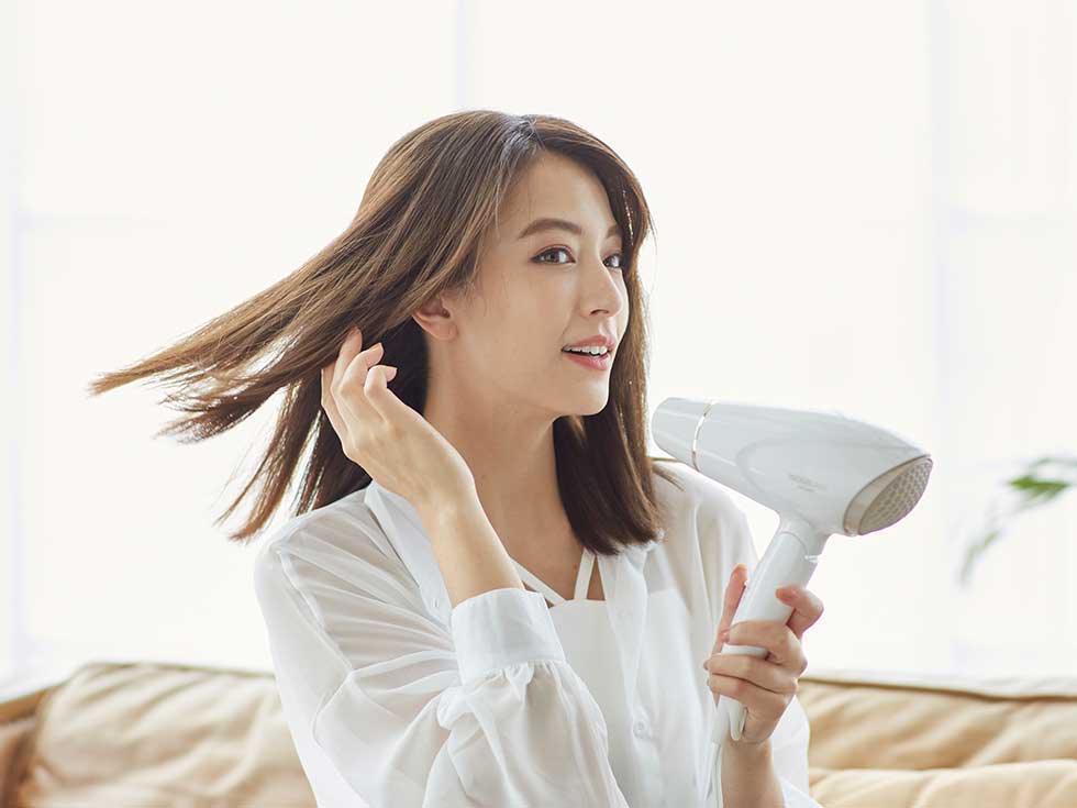 マイナスイオンヘアドライヤーKHD-9802 | コイズミオンラインショップ