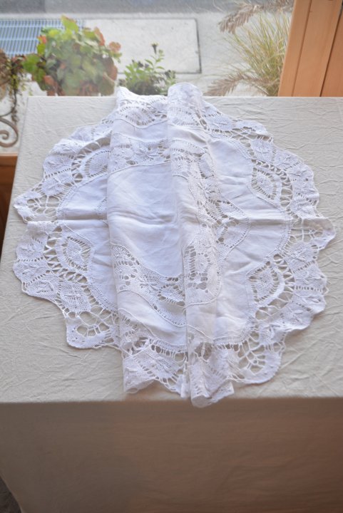 ドイリー / レース / クロッシェ / フランスアンティーク/ブロカント