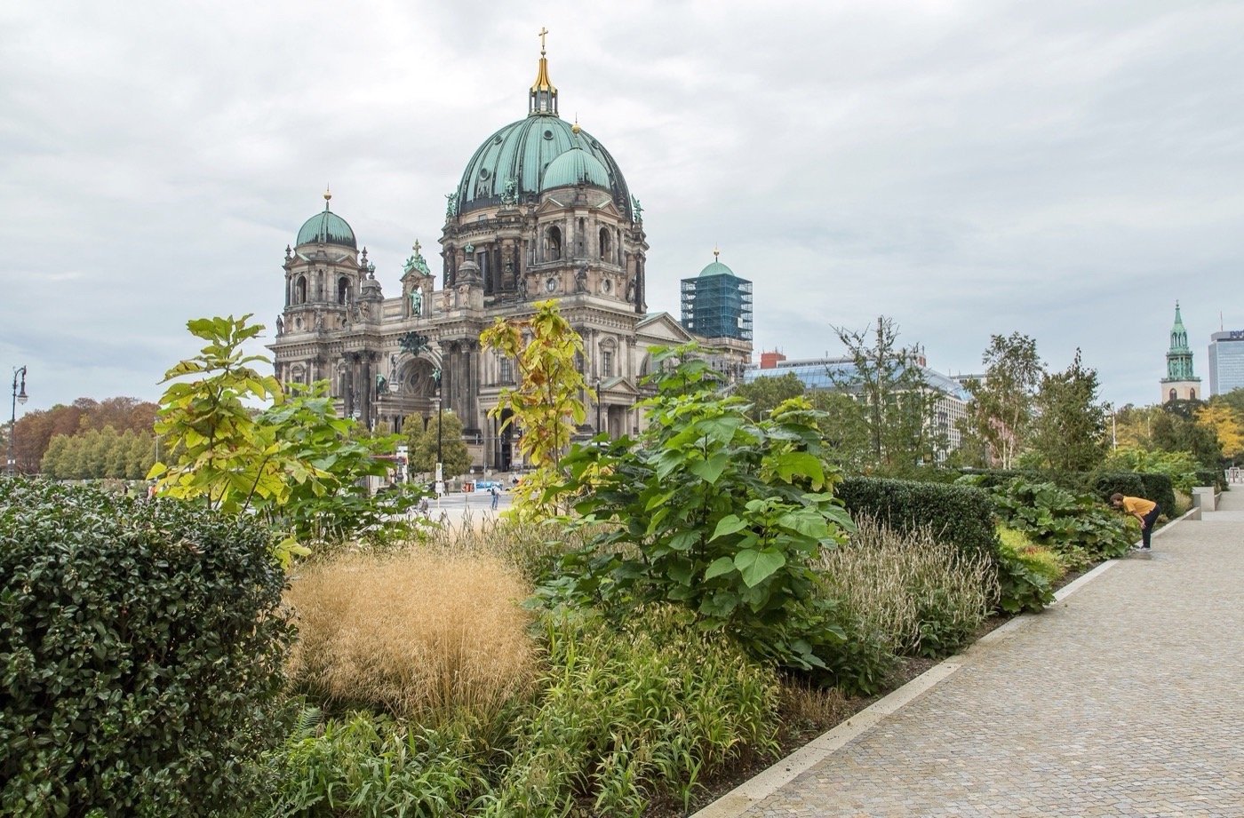 Surroundings Humboldt Forum by bbz – Landscape Architecture