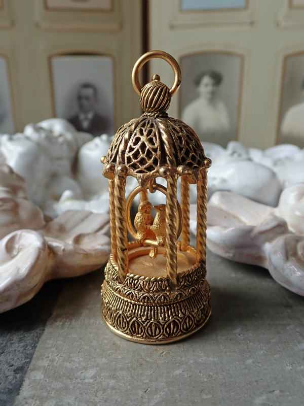 コーディー練り香水ケース】【ラブバードの鳥籠型】アメリカ