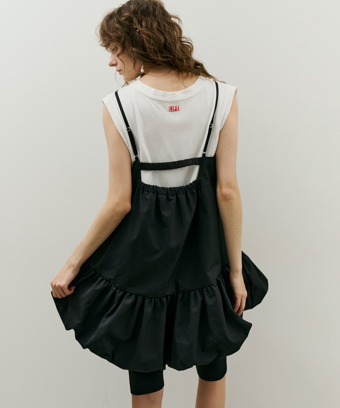 J1U by LA BELLE ETUDE】裾バルーンボリュームキャミチュニック – LA