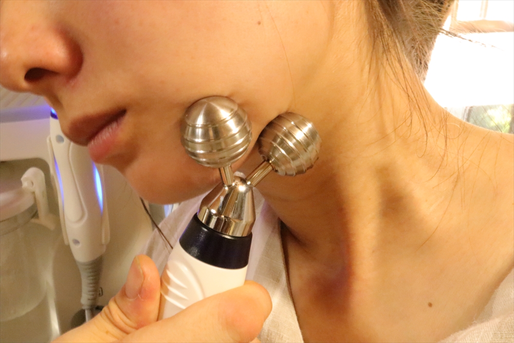 美容機器のアクアシュアH2のメリット・デメリットを解説