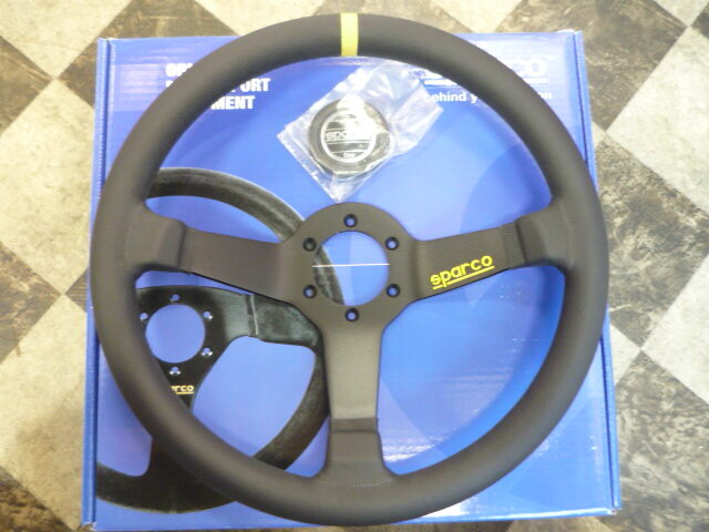 SPARCO スパルコ ステアリング R345（ブラックレザー／ブラック