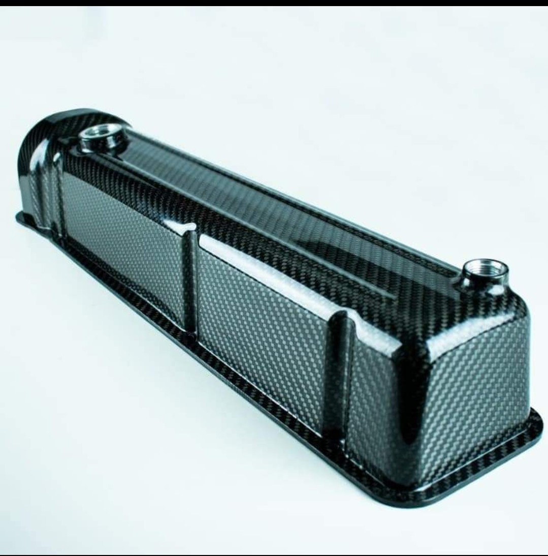 NISSAN L型6気筒エンジン用Drycarbonカムカバー | Number7 Racing Products