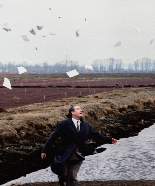 A Sudden Gust of Wind (after Hokusai), 1993 – ジェフ・ウォール