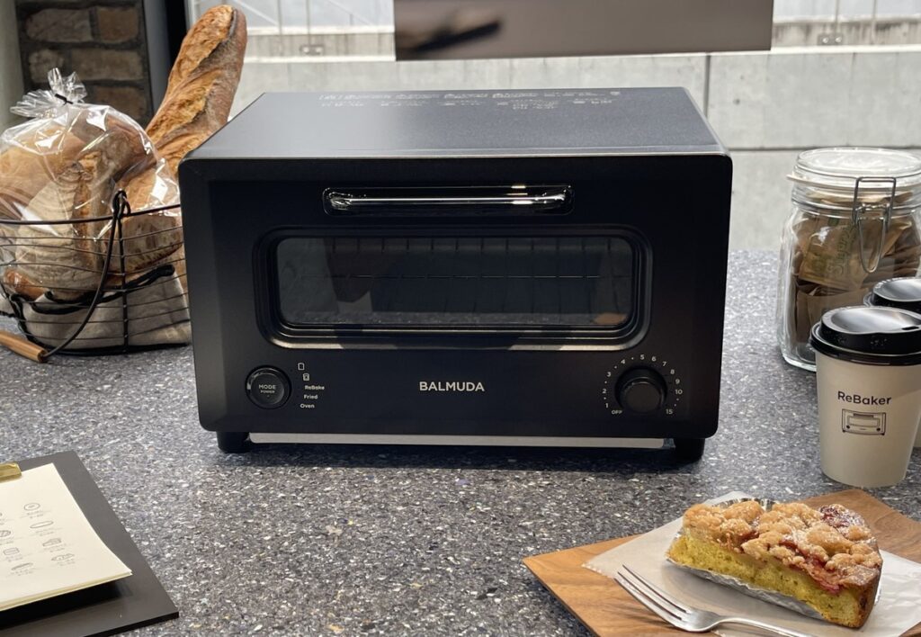 今度は「リベイカー」！ パンも揚げ物も出来立てみたいに熱々のおいし