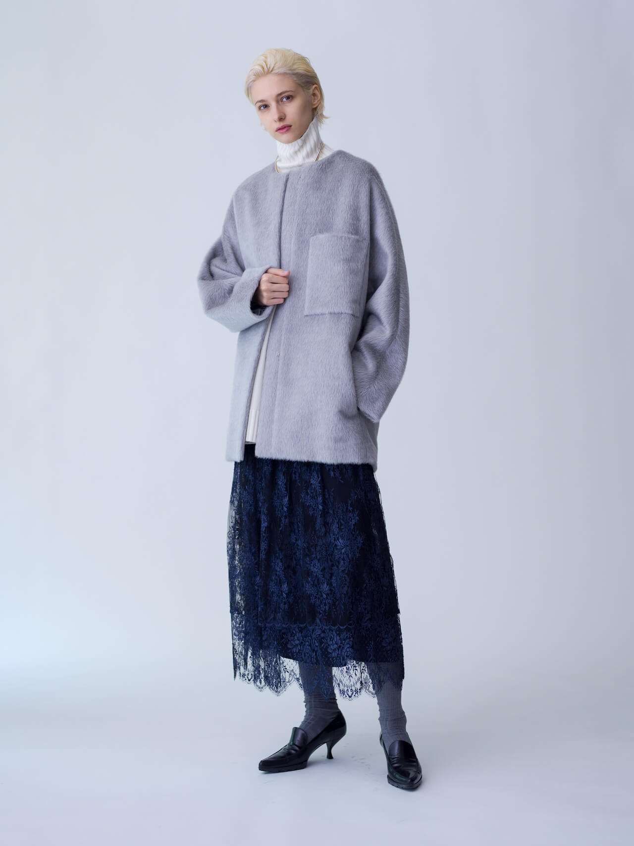 本命コートが見つかる！「エブール（ebure）」の新作コートが集結する