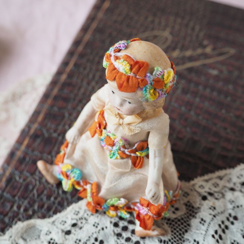 オレンジ色リボンのビスクドール／ミニョネット jouet・おもちゃ