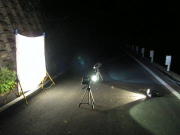 灯火採集(ライトトラップ)とは｜灯火総研