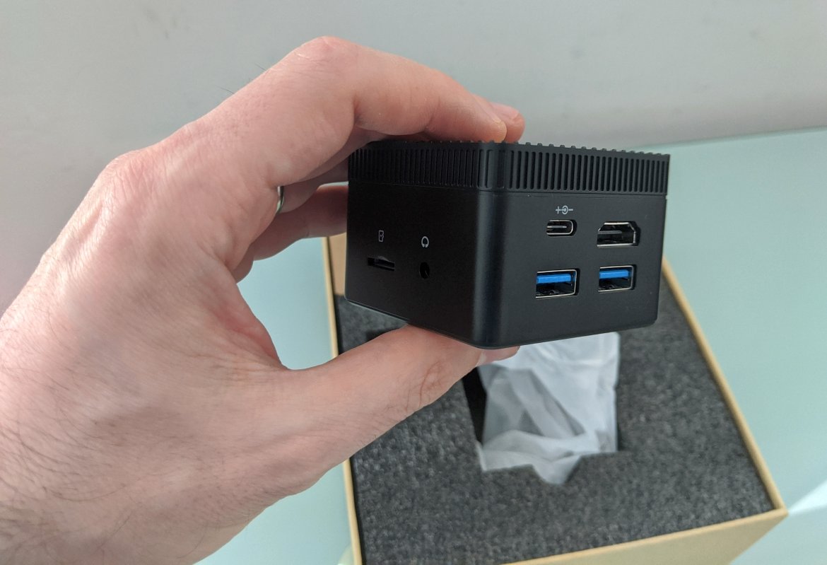 Chuwi LarkBox Pro 2.4 inch mini PC is faster, cheaper than the
