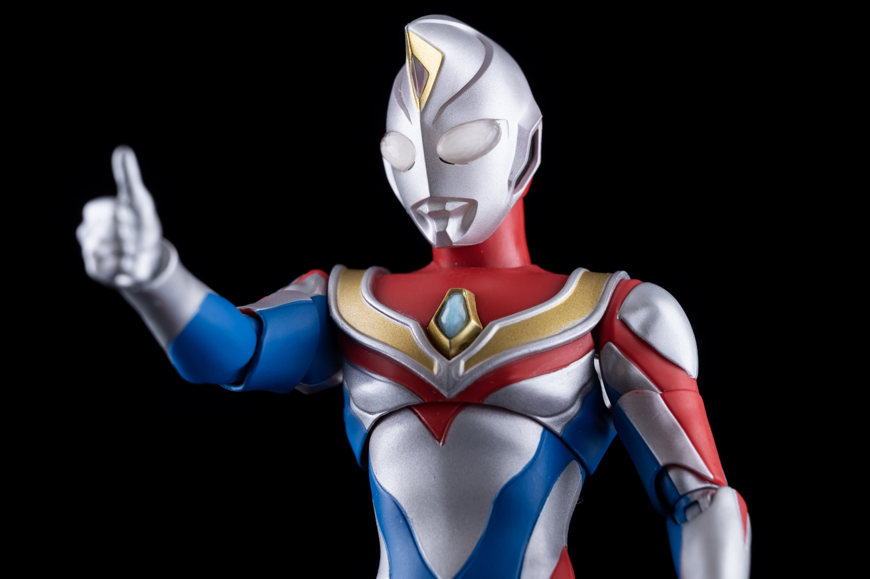 レビュー】S.H.figuarts ウルトラマンダイナ フラッシュタイプ 真骨彫