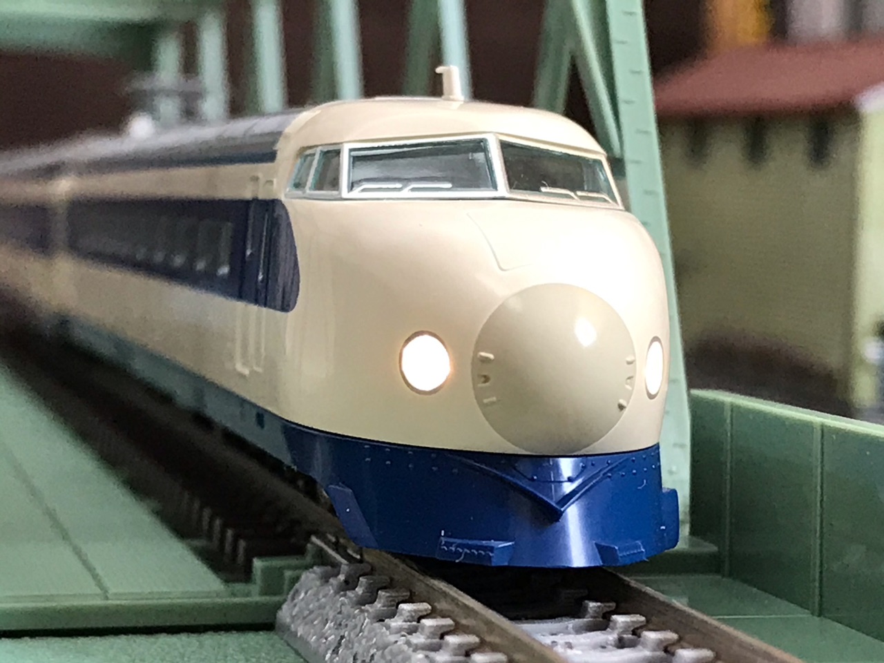 TOMIX 0系 東海道・山陽新幹線（大窓初期型）入線 : なみとの風