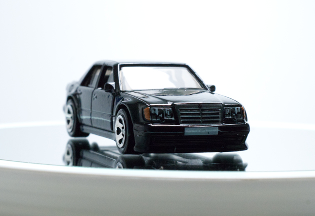 レビュー ホットウィール メルセデス・ベンツ 500E : ミニカー沼