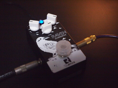 歪み系】ダークでお洒落な歪み「ROCKSTOCK RAVEN OVERDRIVE」 : ひつじ