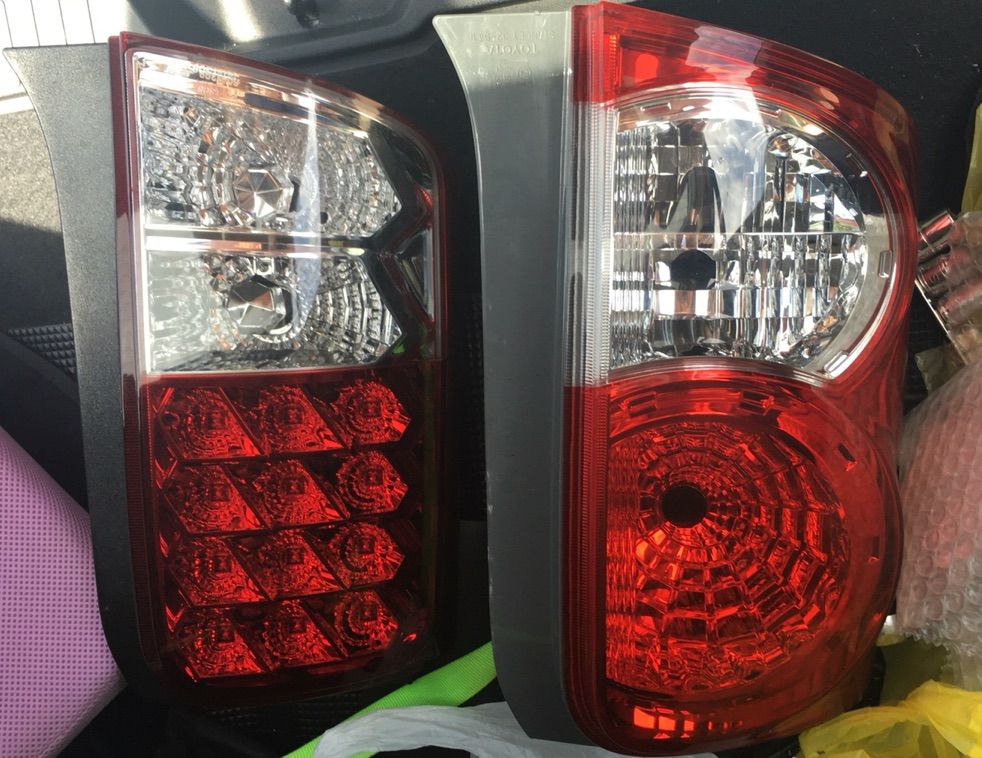 カローラルミオン LEDテール装着作業 : 痛車RC製作所 BadLegFactory