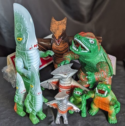 昭和ガメラ＆ギロン＆ギャオス（日東復刻）ソフビフィギュア9体セット