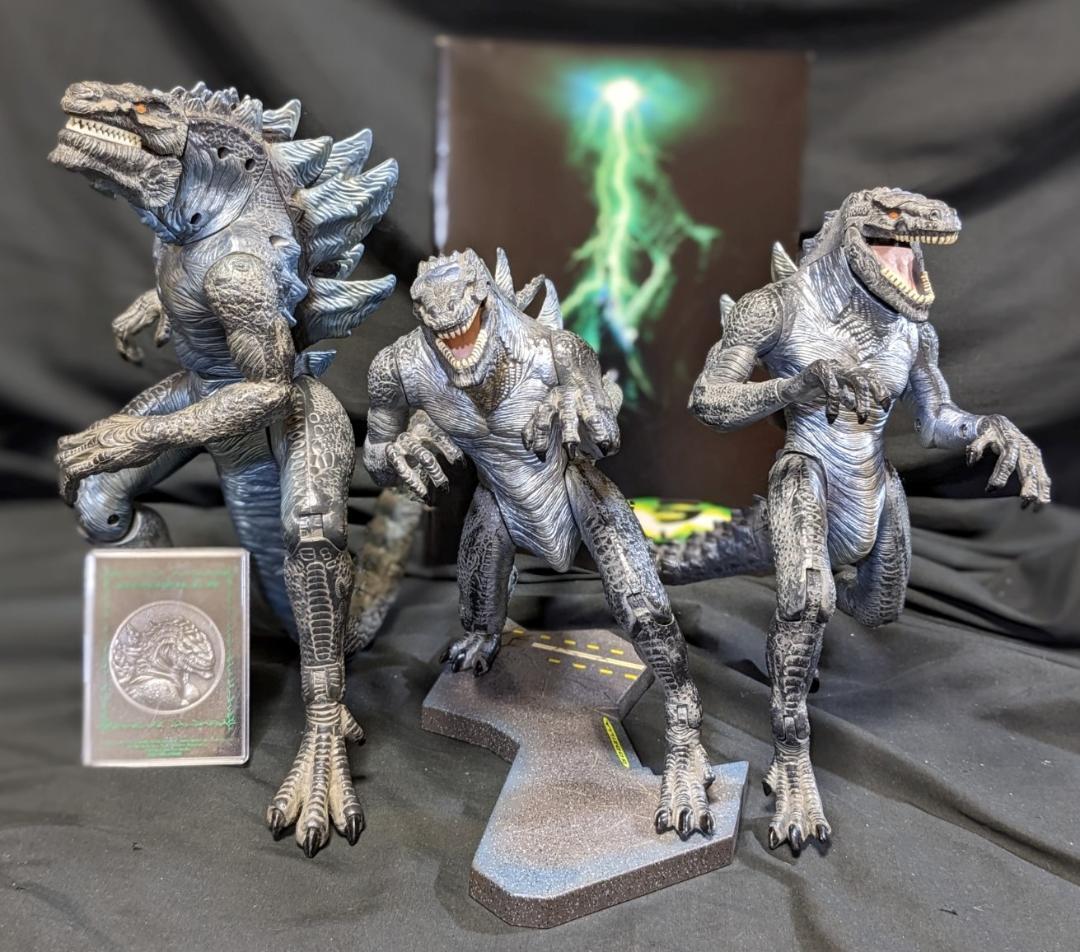 エメリッヒ版ゴジラ（1998）アクションフィギュア3体＋パンフレット