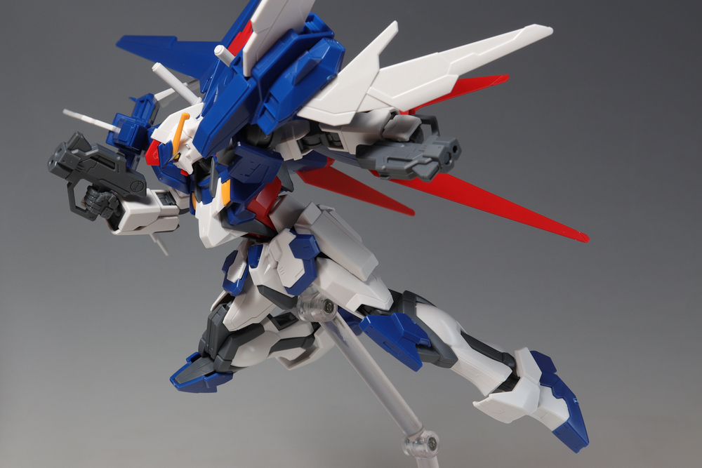 HGBD トールストライクガンダムグリッター : デンデロの消失