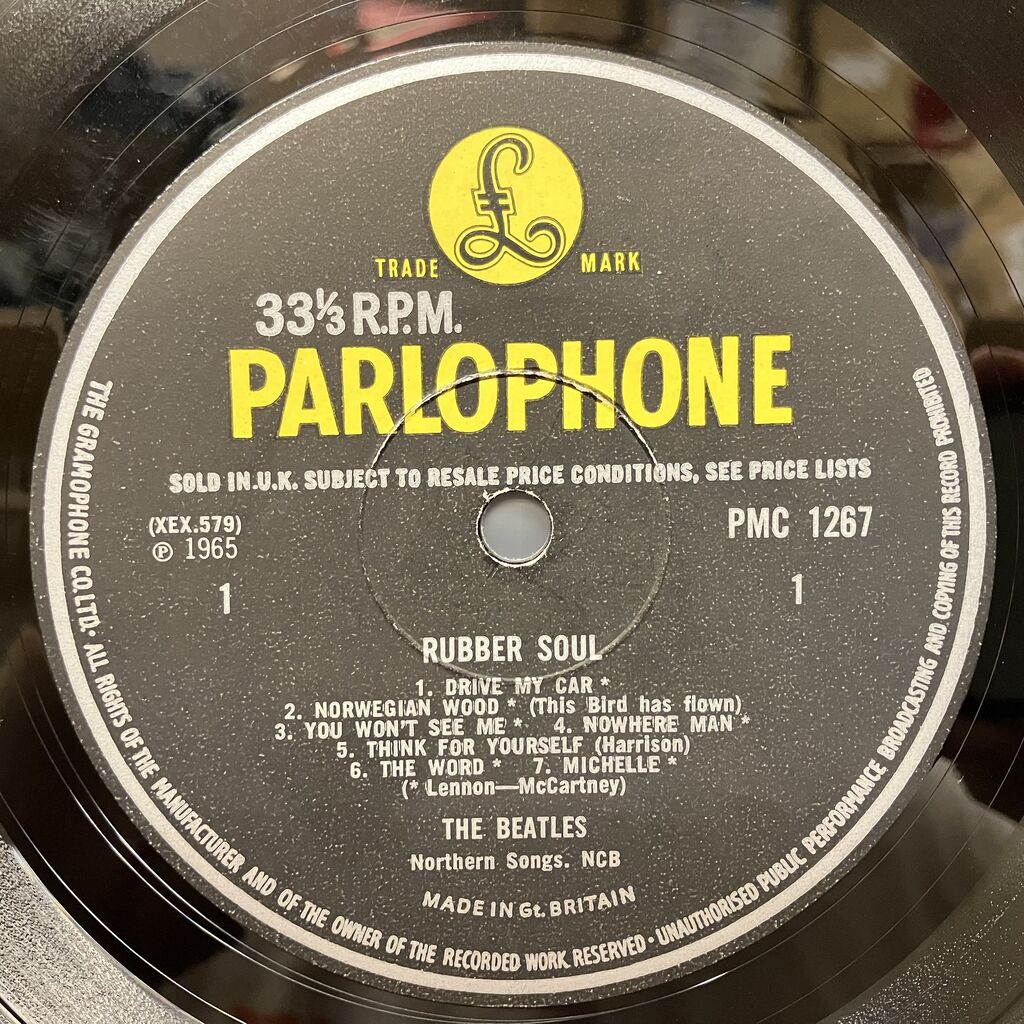 10/29(日)『ビートルズ廃盤レコードセール』【写真】RUBBER SOUL