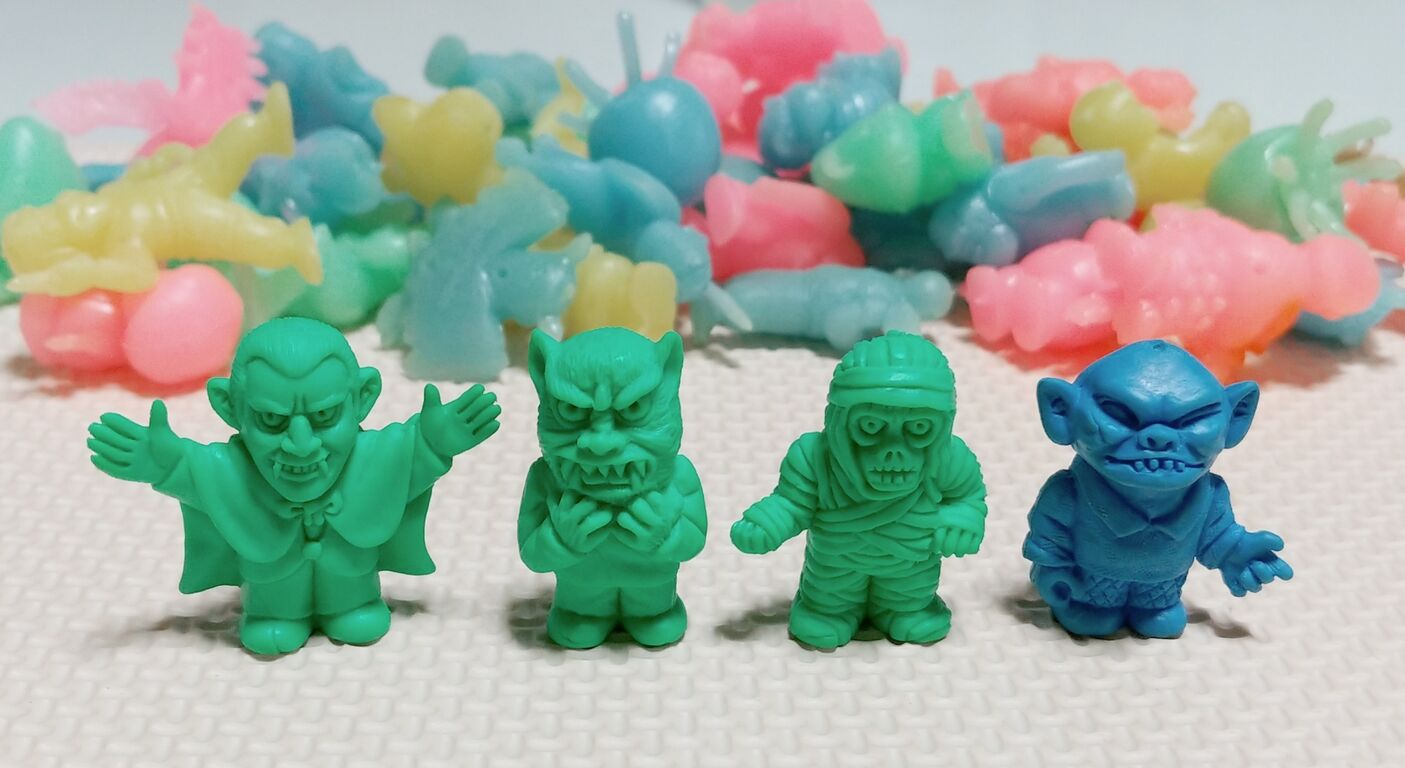 纏め開封&複製日記 ファミコンチョコ メトロイド ギガ パーツ 蓄光