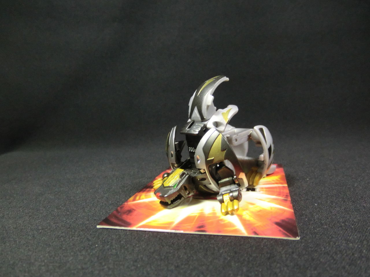 爺婆木偶機」の巻（『爆丸 爆TECH 磁デッキ』） : べにーの雑想魂