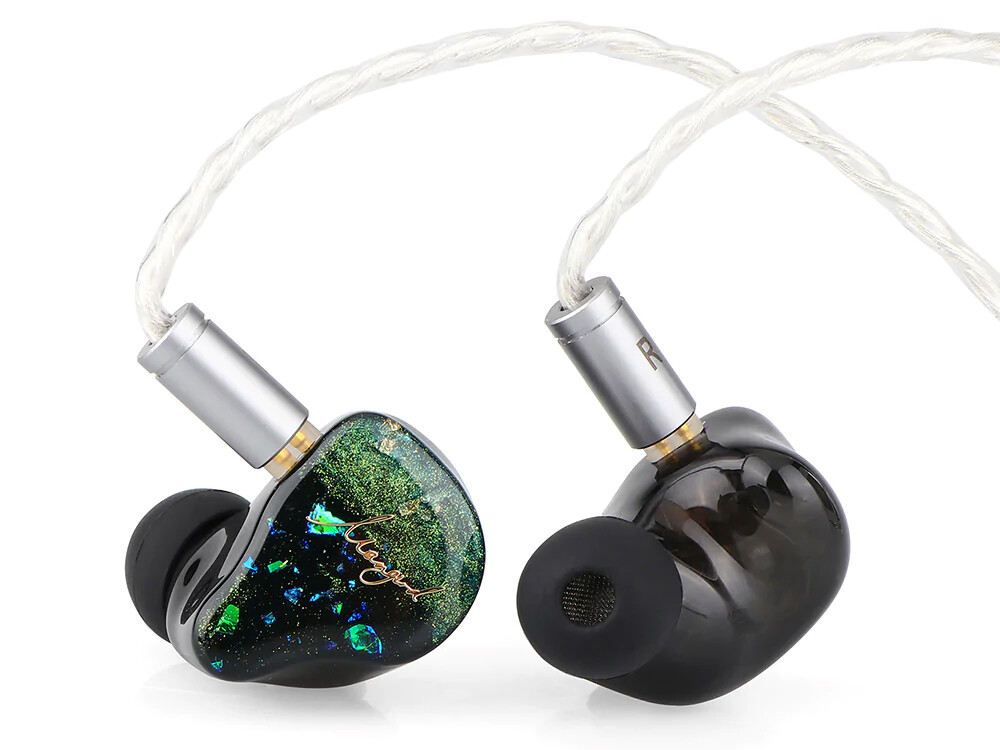 XENNS Mangird Top」 Knowles&Sonion製BAとベリリウムコートによる8BA+