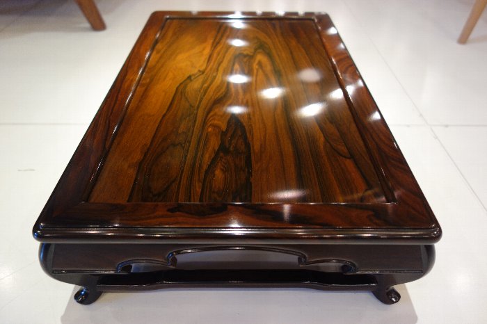 黒柿の1.8尺の花台・雲型が入荷 : 住賓館(じゅうひんかん)ブログ