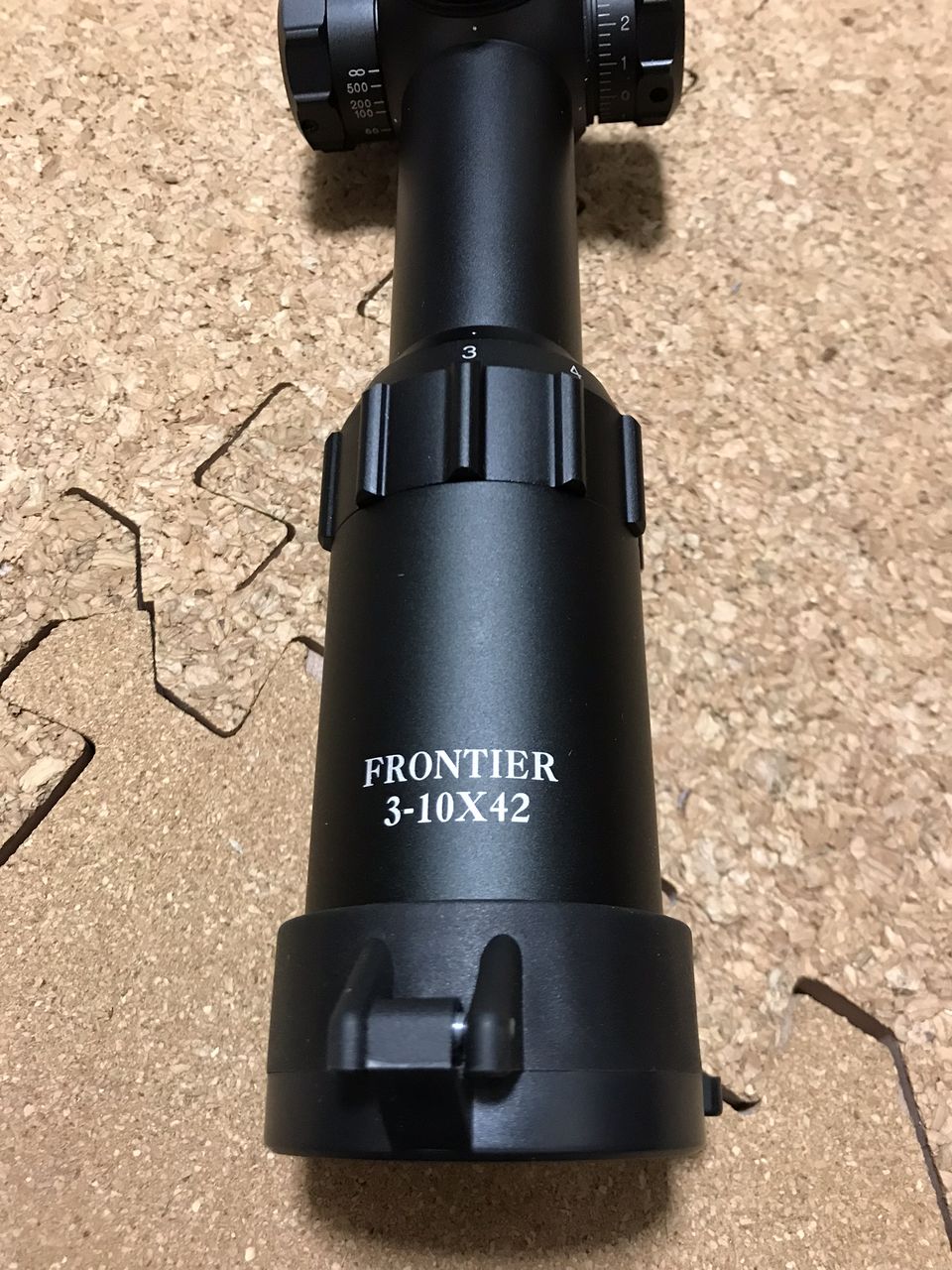 アイテムレビュー】FRONTIER 3-10X42 SIDE-FOCUS SCOPE : Bravo1は自重