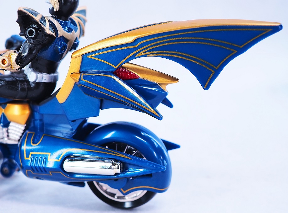 ポピニカ 疾風の翼 ダークレイダー レビュー : おもちゃの巣（玩具