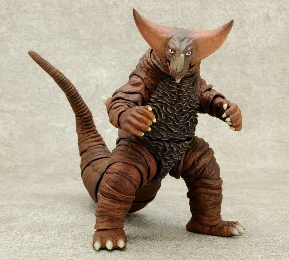 シリーズ初の「怪獣」が7/21発売！「S.H.Figuarts ゴモラ」レビュー