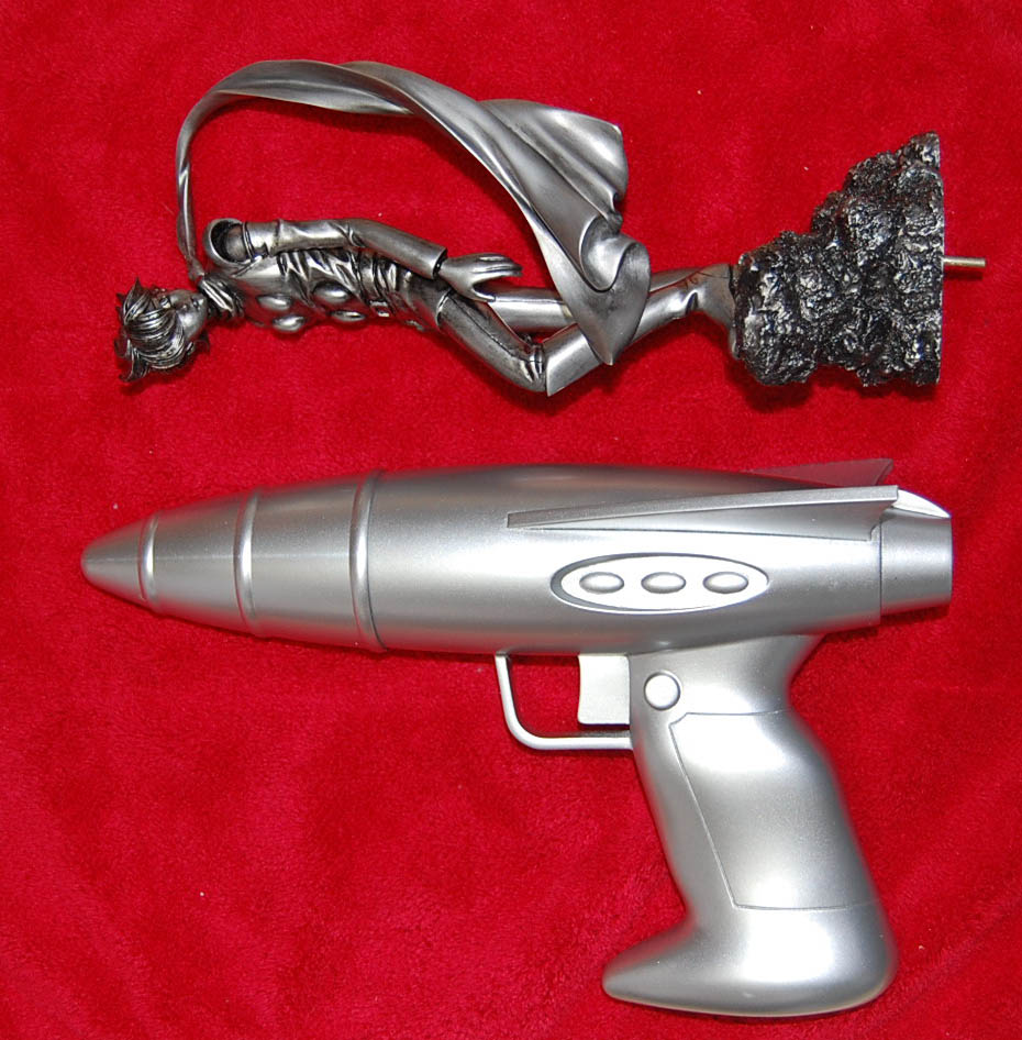 サイボーグ009 金属製限定モデル スーパーガン : バルタン星人の部屋