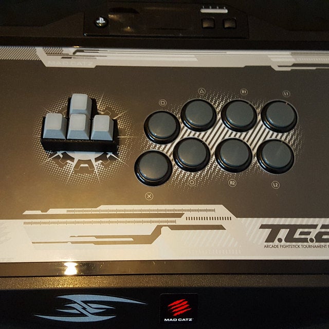 手持ちのアケコンをMixbox(キーボード)にするカスタムパーツ「KeyCon