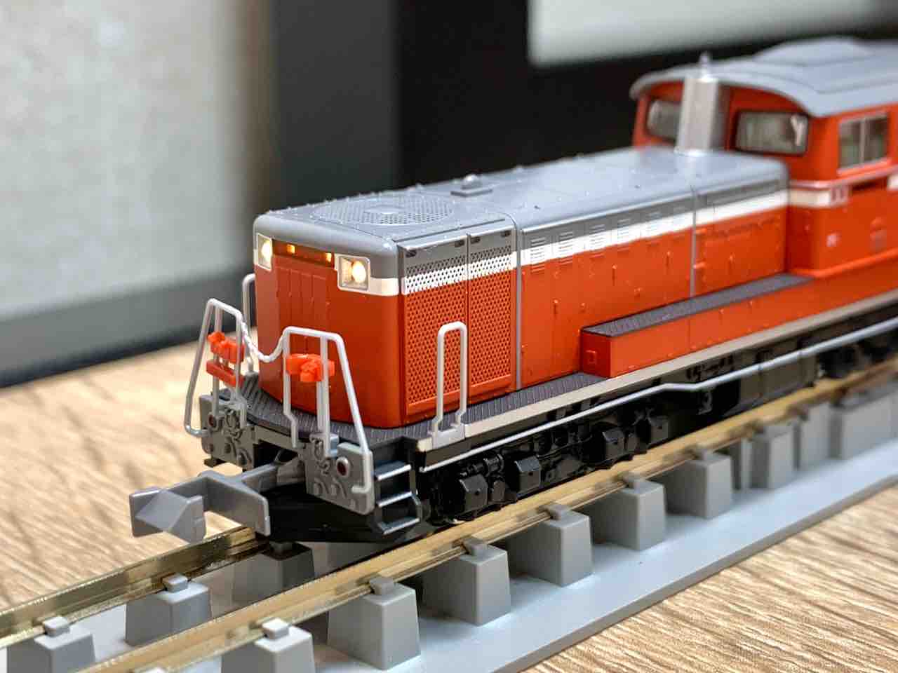 KATO DD51-800 高崎車両センター入線！ - れいるのおと