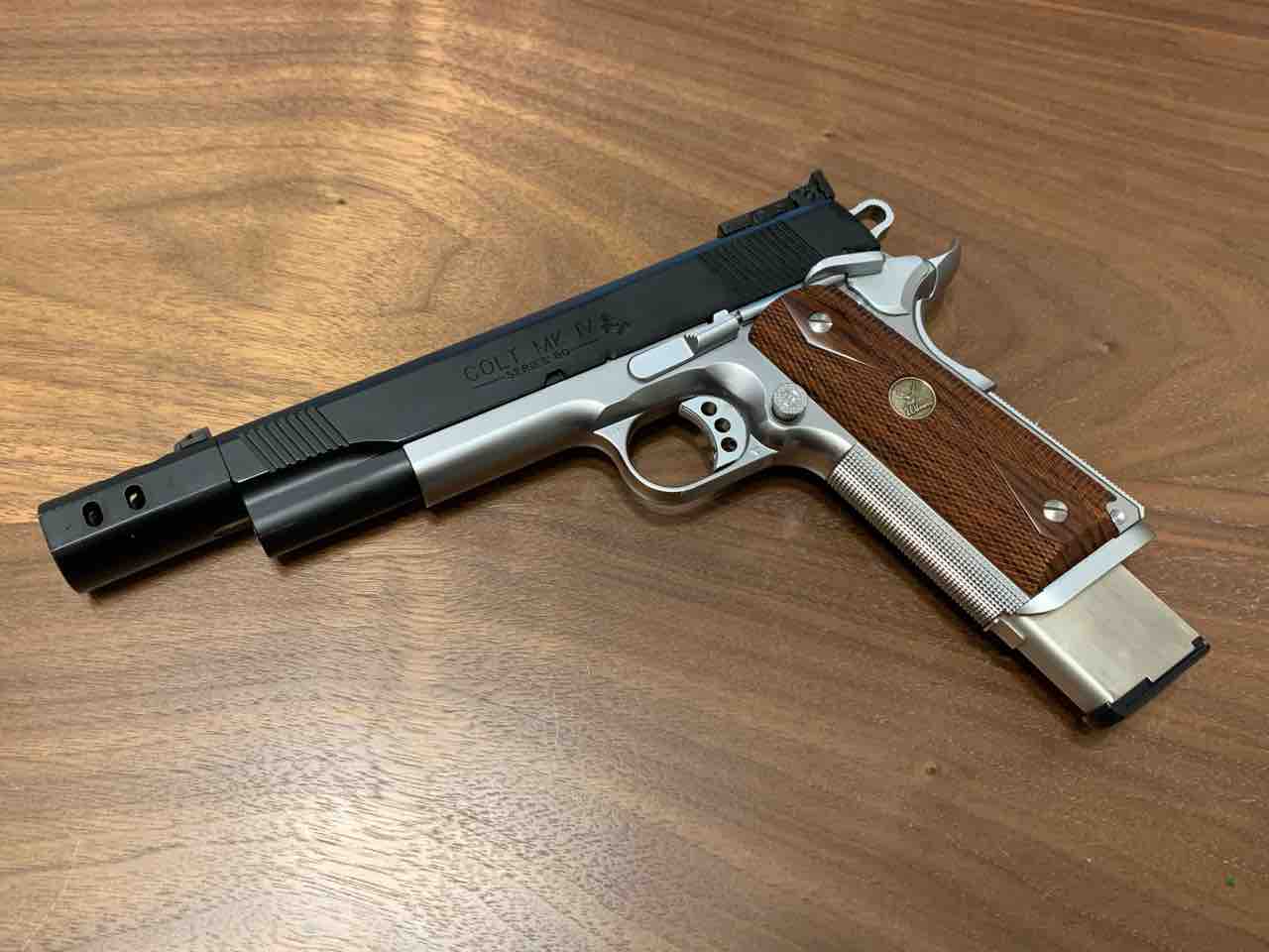 ウエスタンアームズ ウィルソン スーパーグレード コンバットカスタム