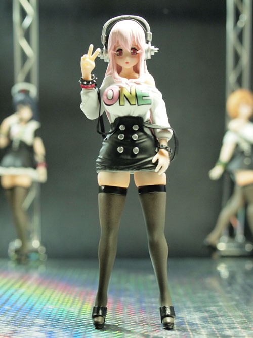 レビュー プライズ第一宇宙速度プレミアムフィギュア すーぱーそに子編