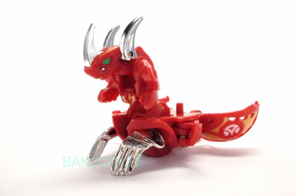 ノヴァ・ブレイズ・ドラゴノイド PYRUS LUMINO DRAGONOID 火属性 爆丸