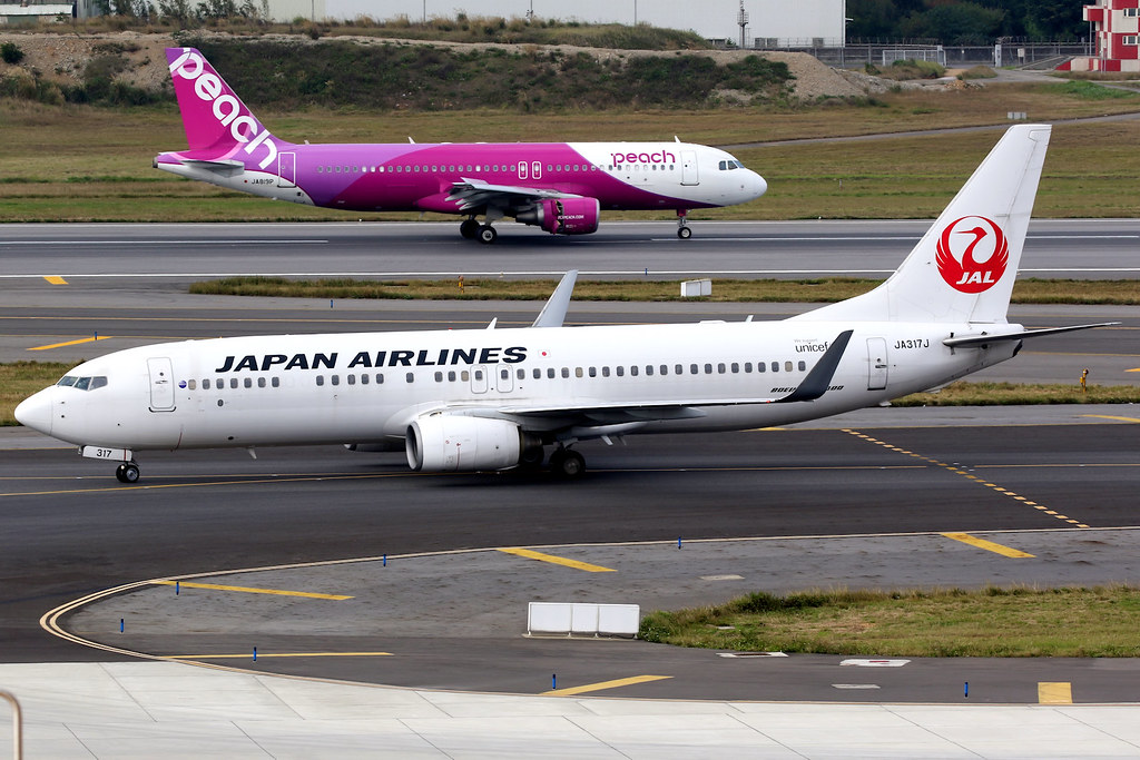 Japan Airlines | Boeing 737-800 | JA317J | Taipei Taoyuan | Flickr