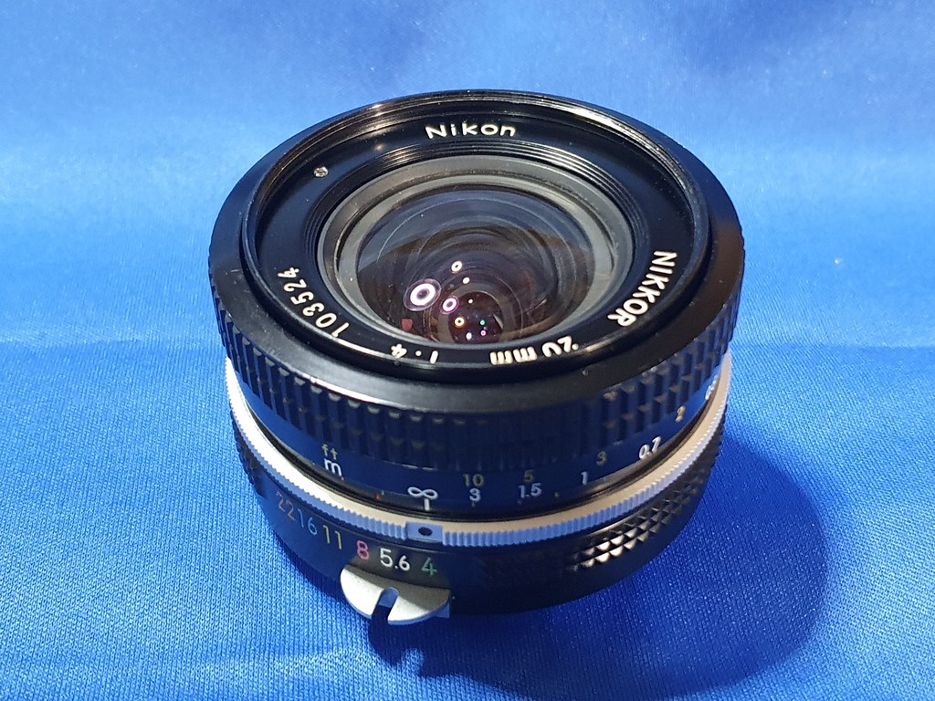 レンズ沼297本目】NIKKOR 20mm F4を入手。小型の超広角の性能に驚き