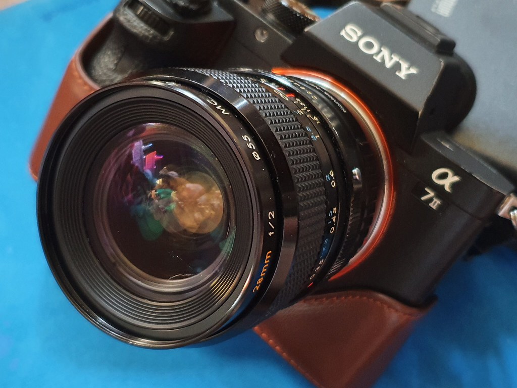 レンズ沼302本目】広角大口径KIRON 28mm F2は個性的な海外向け国産