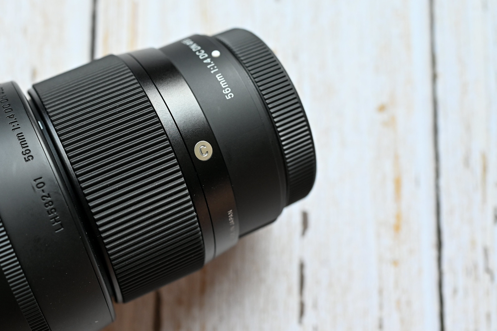 Review of the Sigma 56mm f1.4 DC DN for Fujifilm X-mount – Fitting
