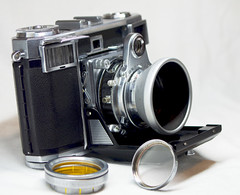 Contessa 35 - Camera-wiki.org - The free camera encyclopedia