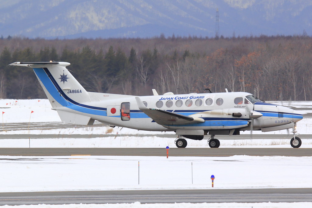 Japan Coast Guard Beech350 JA866A 