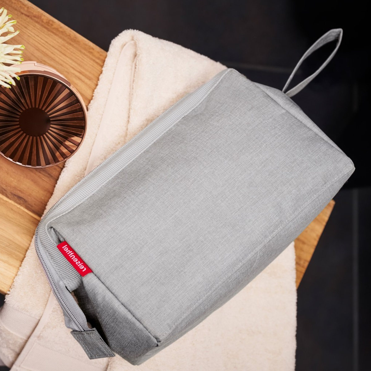 アウトレット】トラベルコスメティック（TRAVEL COSMETIC TWIST）