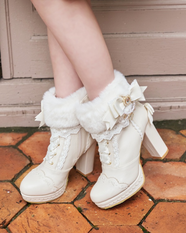 Many Wayファーショートブーツ ｜ LIZ LISA（リズリサ）公式通販