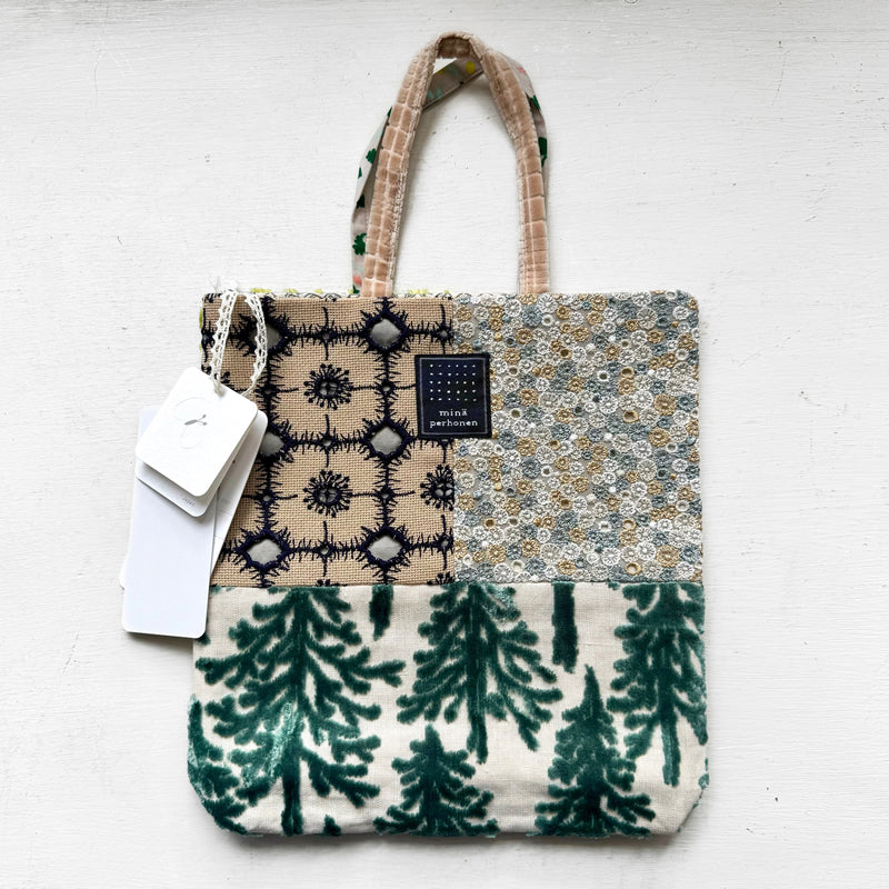 Minä Perhonen Toast Bags — Loop Knitting